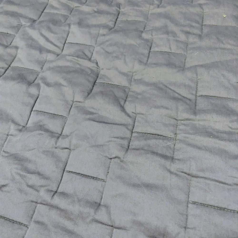 Like New King Size Gray Comforter & 4 Shams